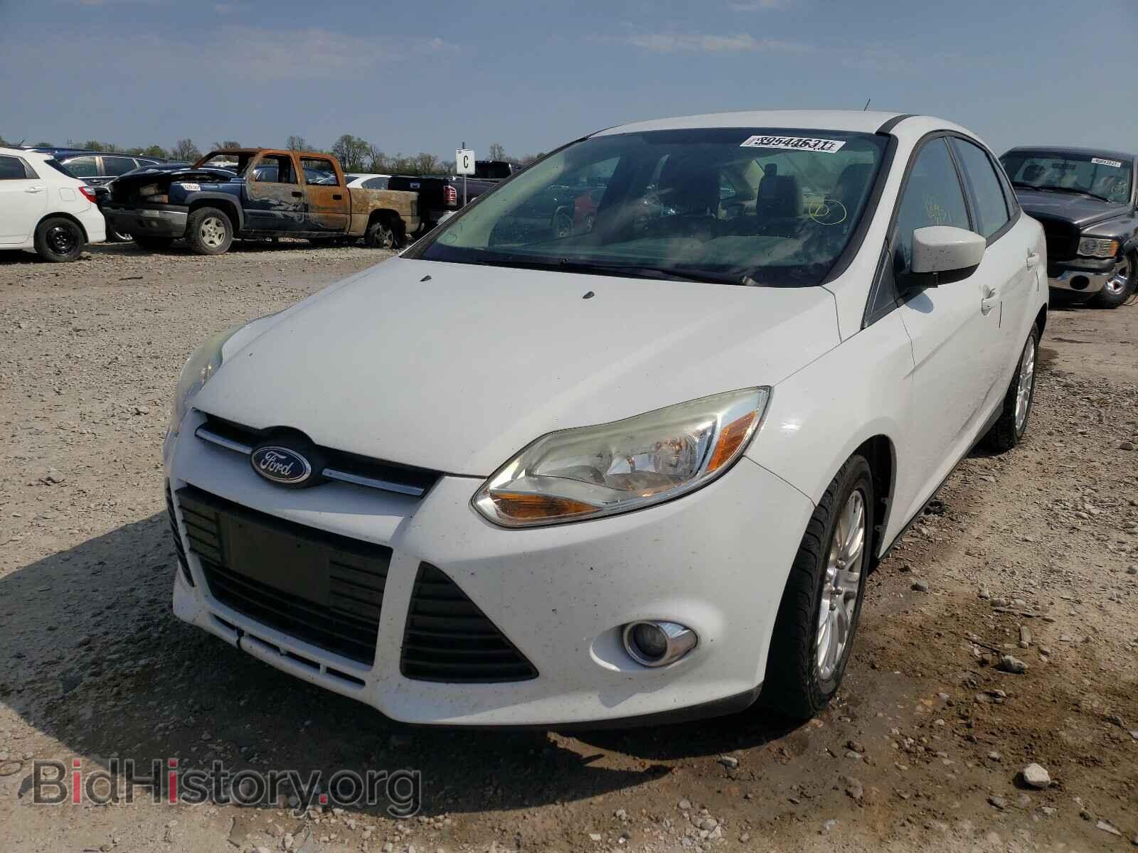 2012 FORD FOCUS - VIN: 1FAHP3F23CL396975 - Фото 2