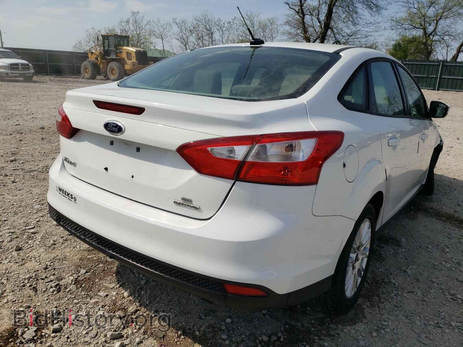 2012 FORD FOCUS - VIN: 1FAHP3F23CL396975 - Фото 4