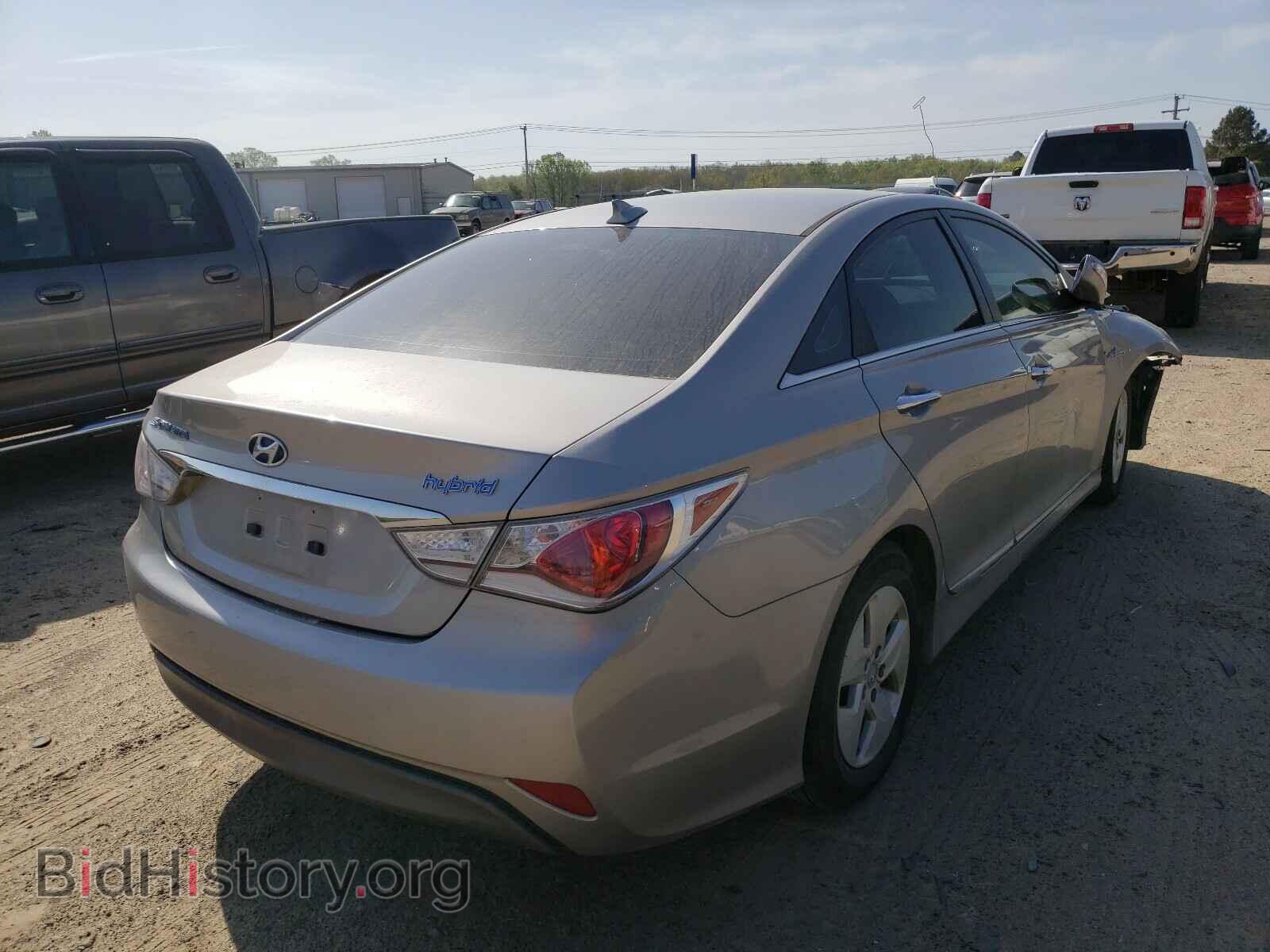 2012 HYUNDAI SONATA - VIN: KMHEC4A49CA037919 - Фото 4