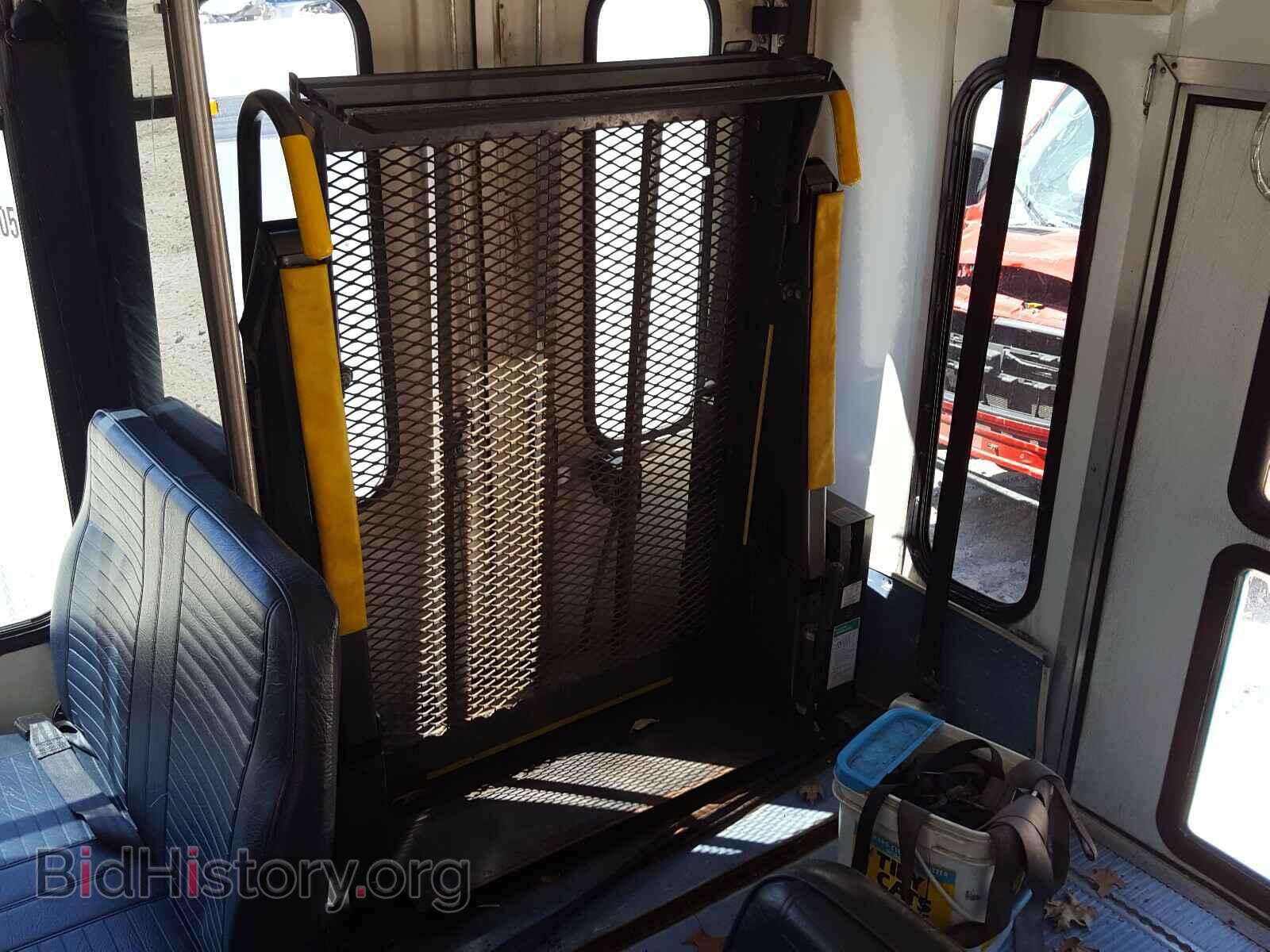2002 FORD ECONOLINE - VIN: 1FDXE45F42HA12141 - Фото 9