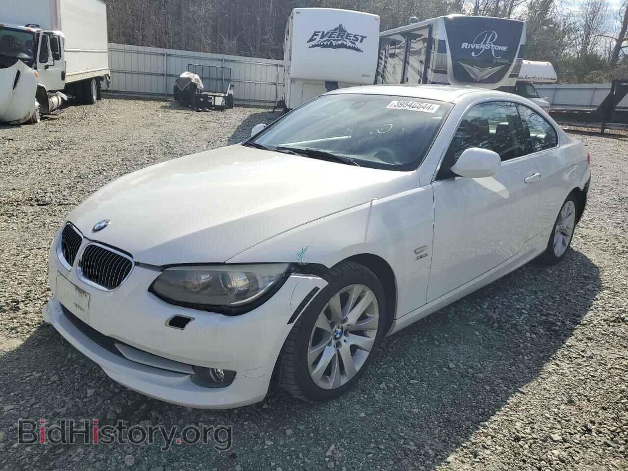 Photo WBAKF5C50BE395764 - BMW 3 SERIES 2011