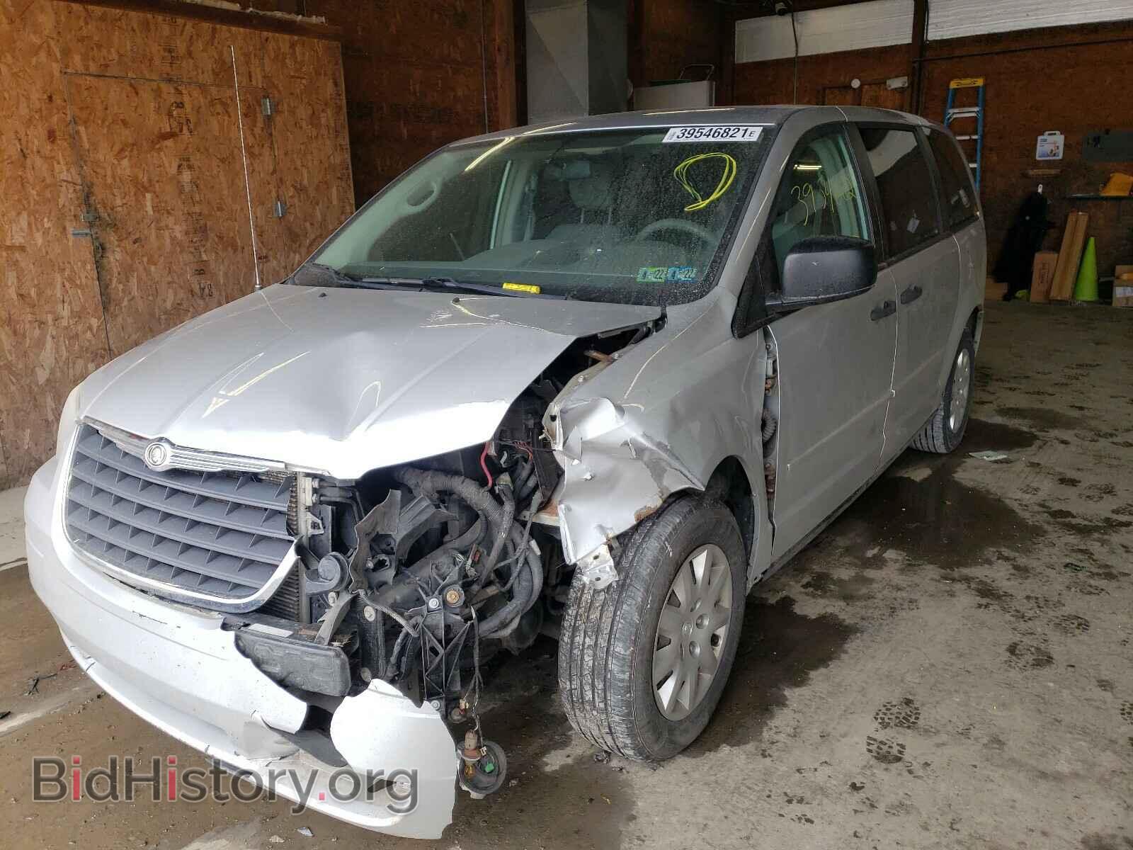 2008 CHRYSLER MINIVAN - VIN: 2A8HR44HX8R831709 - Фото 2