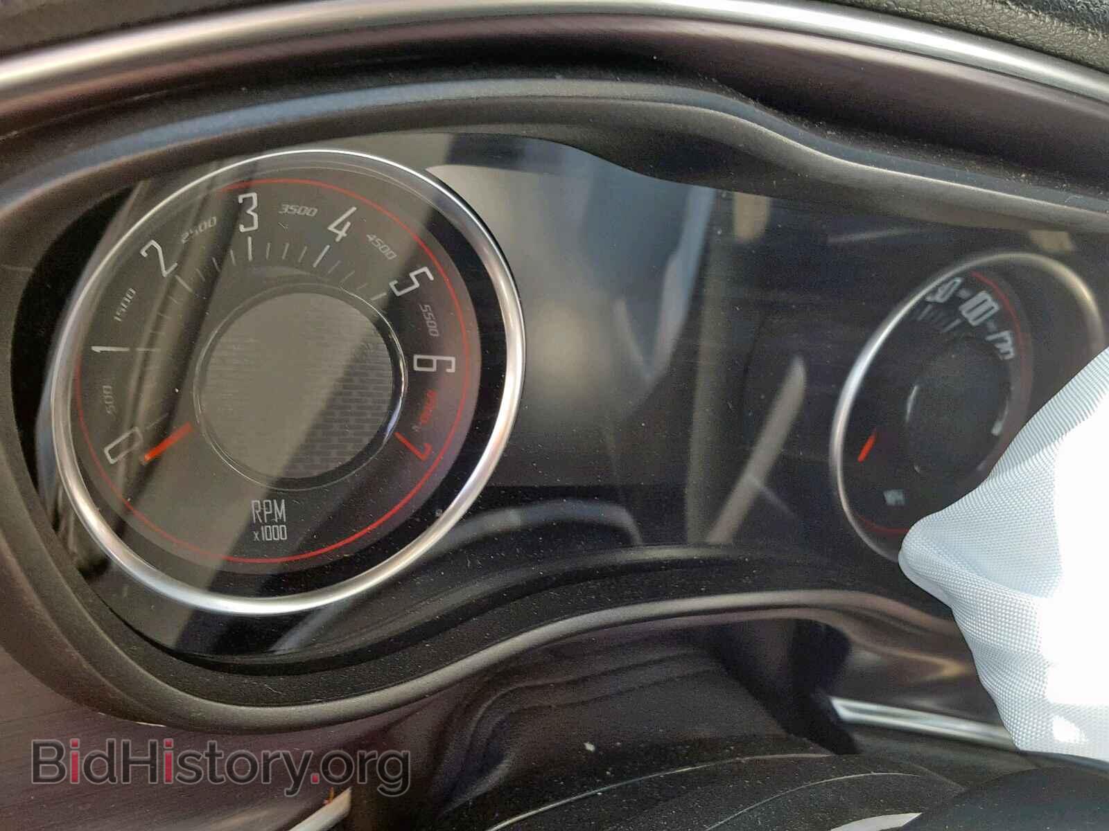 2018 DODGE CHALLENGER - VIN: 2C3CDZAG4JH245483 - Photo 8