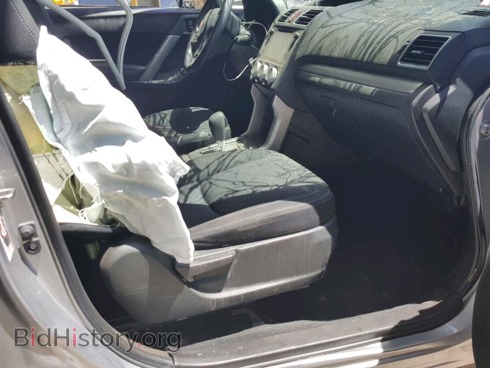 2016 SUBARU FORESTER - VIN: JF2SJAFC4GH536945 - Фото 5