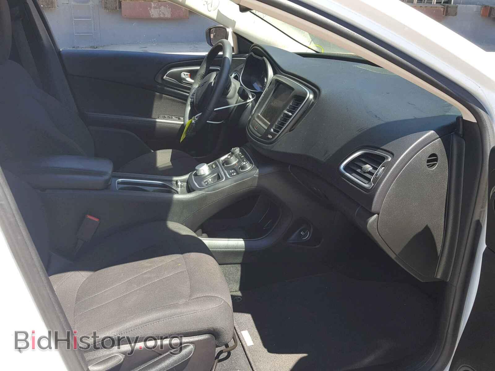 2015 CHRYSLER 200 - VIN: 1C3CCCAB3FN735741 - Photo 5
