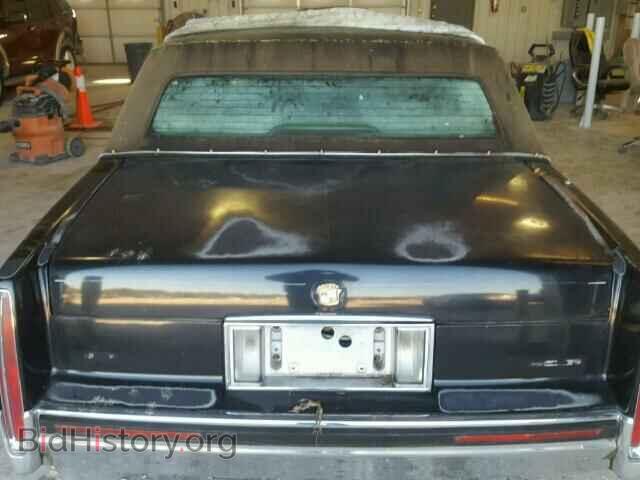 1992 CADILLAC DEVILLE - VIN: 1G6CD53BXN4211592 - Photo 10
