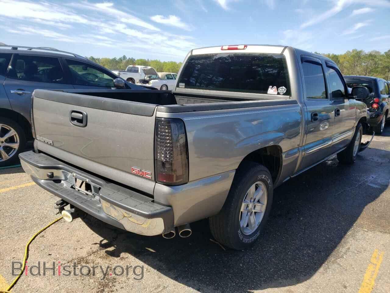 2007 GMC SIERRA - VIN: 2GTEC13VX71107792 - Фото 4