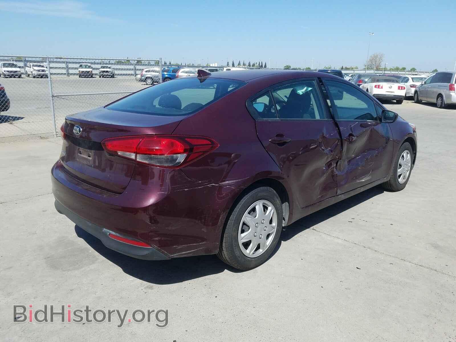 2017 KIA FORTE - VIN: 3KPFK4A74HE065301 - Фото 4