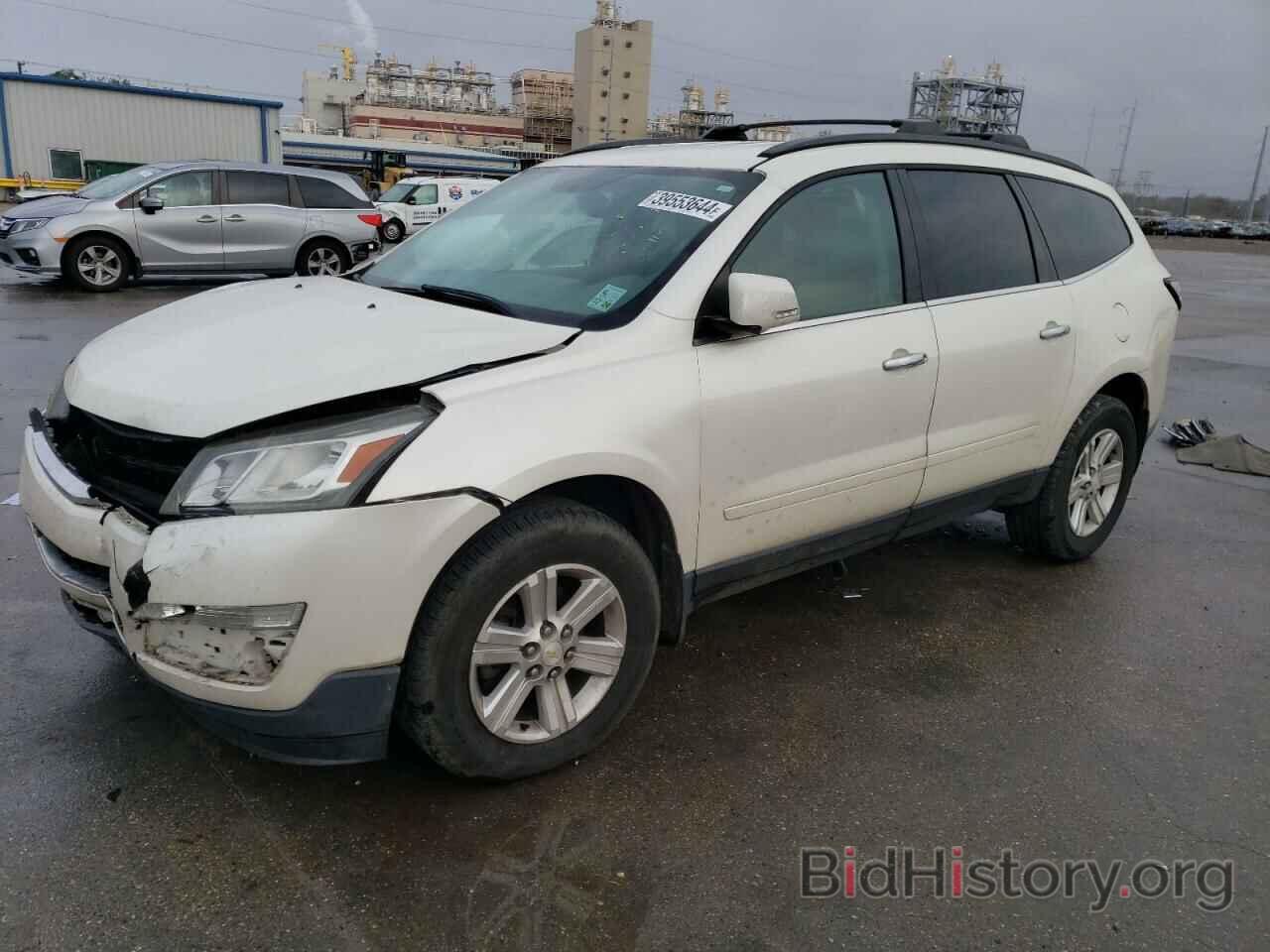 Фотография 1GNKRHKDXEJ355893 - CHEVROLET TRAVERSE 2014