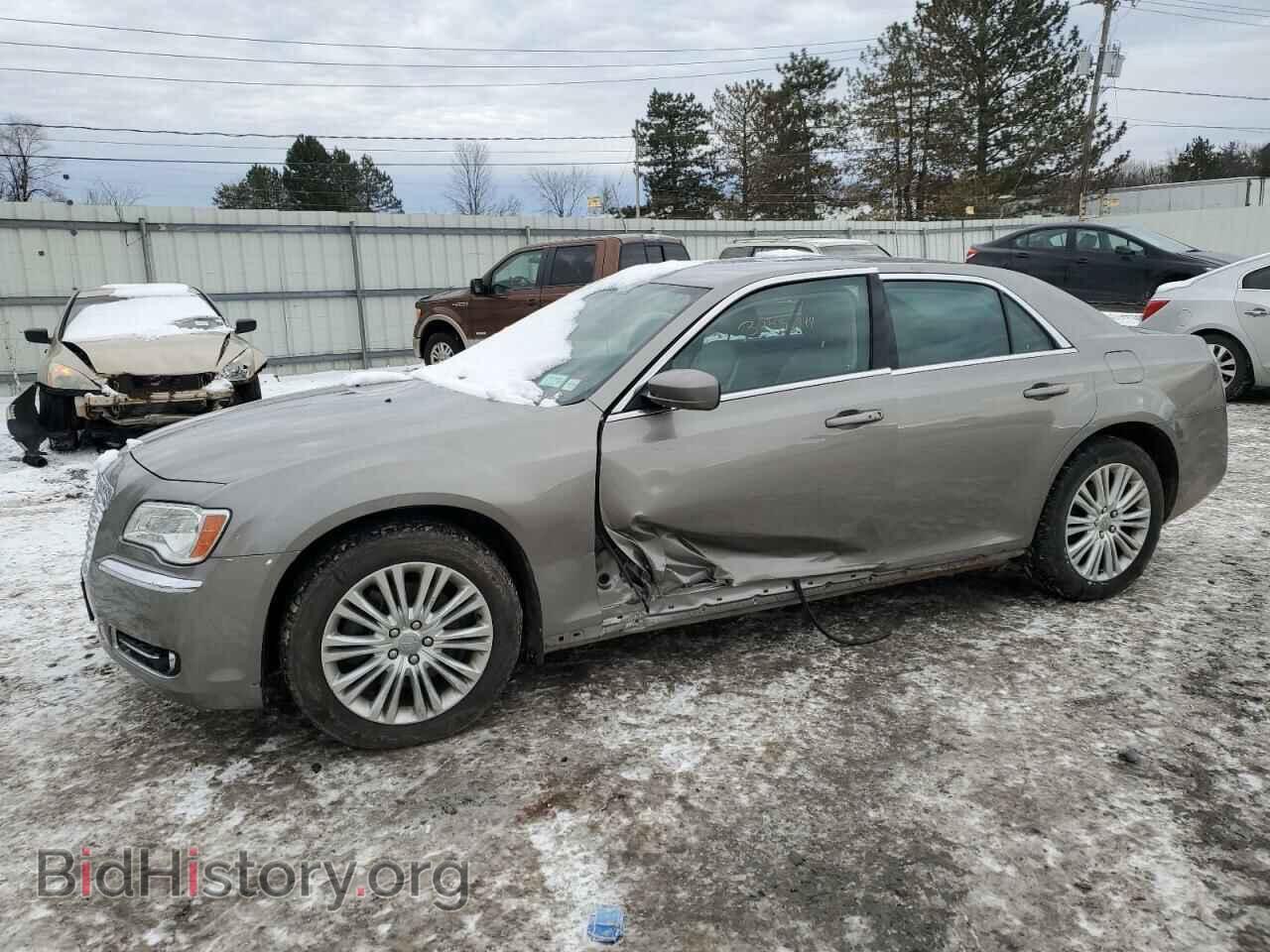 Фотография 2C3CCARG8EH280445 - CHRYSLER 300 2014