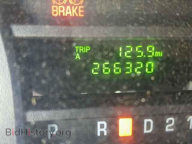 2011 FORD ECONOLINE - VIN: 1FTNE1EW8BDB25642 - Photo 8