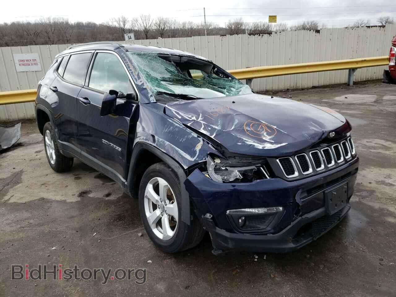 Фотография 3C4NJDBB7JT167839 - JEEP COMPASS 2018