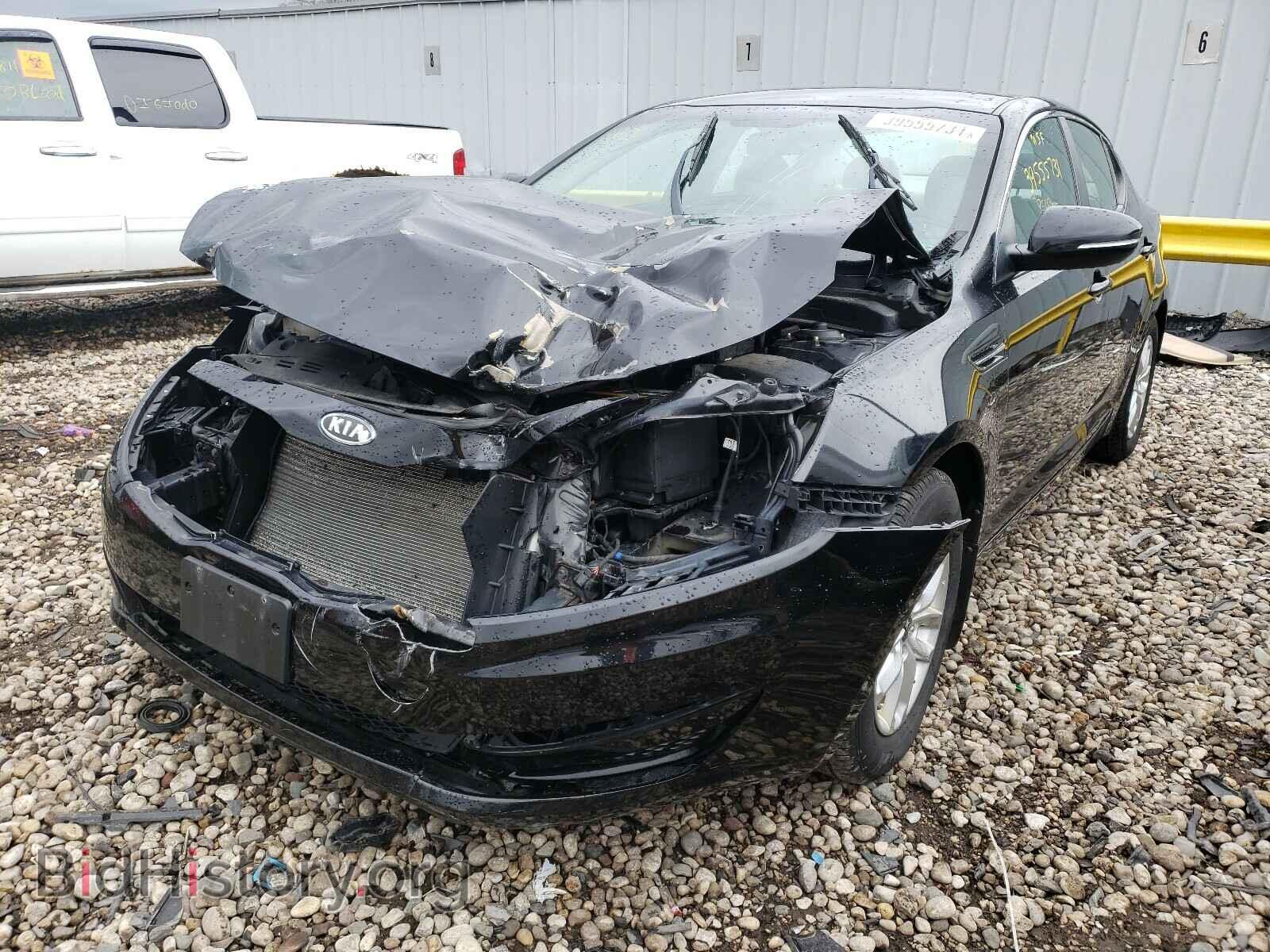 2011 KIA OPTIMA - VIN: KNAGM4A77B5079935 - Photo 2