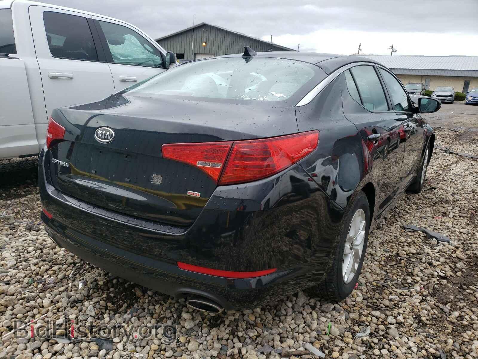2011 KIA OPTIMA - VIN: KNAGM4A77B5079935 - Photo 4