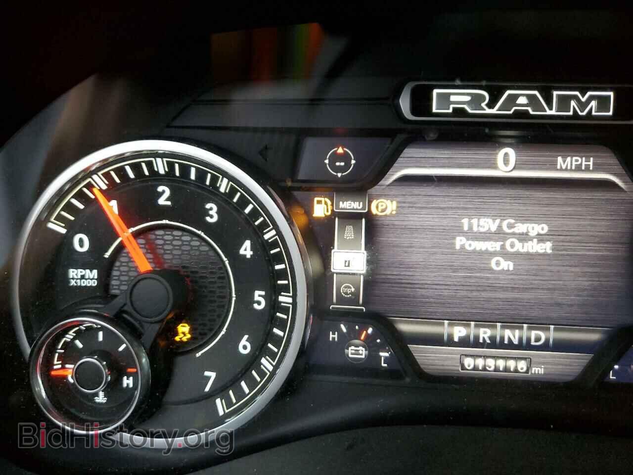 2021 RAM 1500 - VIN: 1C6SRFFT3MN777730 - Фото 9