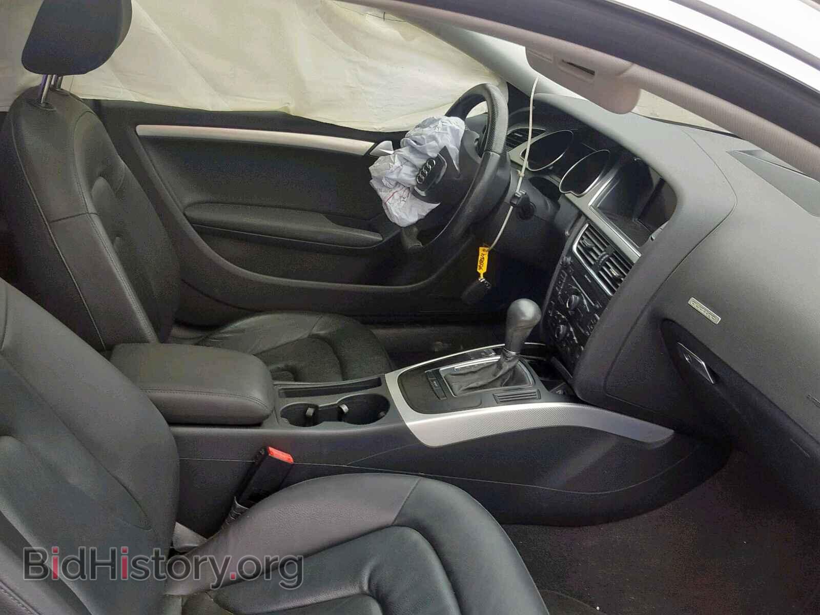 2010 AUDI A5 PREMIUM - VIN: WAUCFAFR6AA013657 - Фото 5