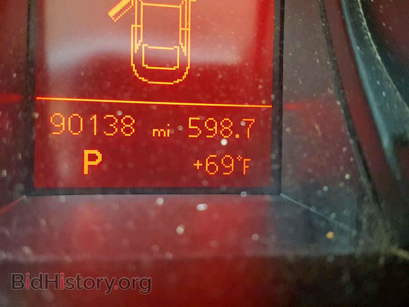 2010 AUDI A5 PREMIUM - VIN: WAUCFAFR6AA013657 - Фото 8