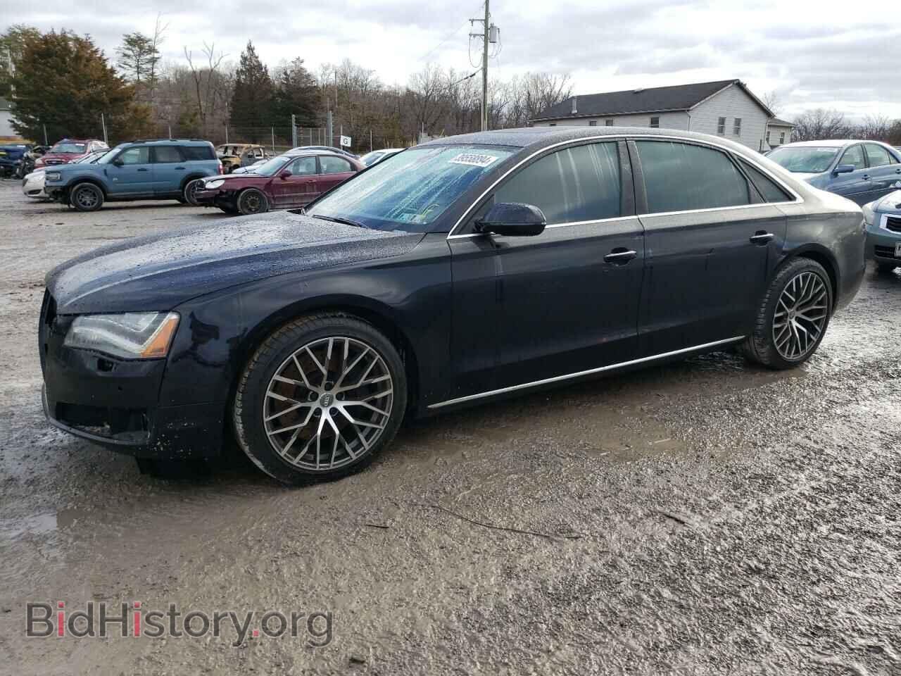 Photo WAURVAFD7CN003281 - AUDI A8 2012