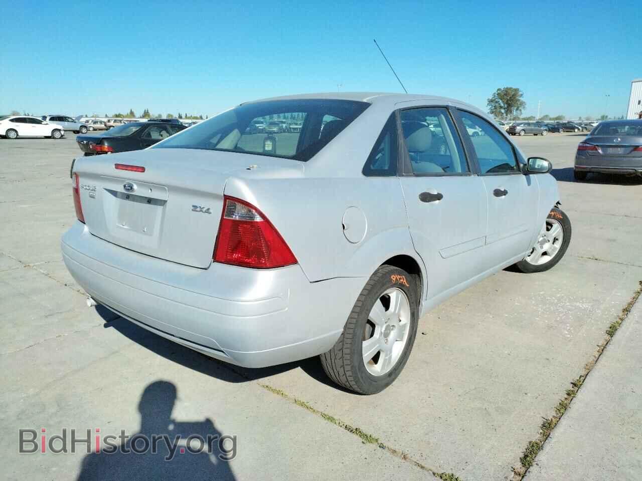 2006 FORD FOCUS - VIN: 1FAHP34N26W112963 - Фото 4
