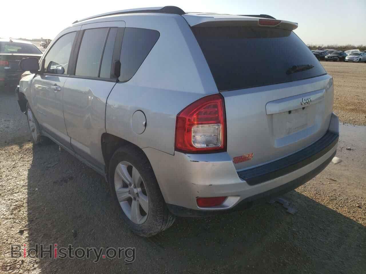 2011 JEEP COMPASS - VIN: 1J4NT1FA5BD215821 - Photo 3