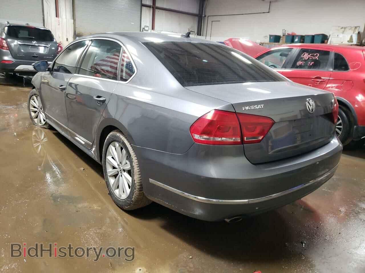 2012 VOLKSWAGEN PASSAT - VIN: 1VWCH7A31CC062045 - Фото 2