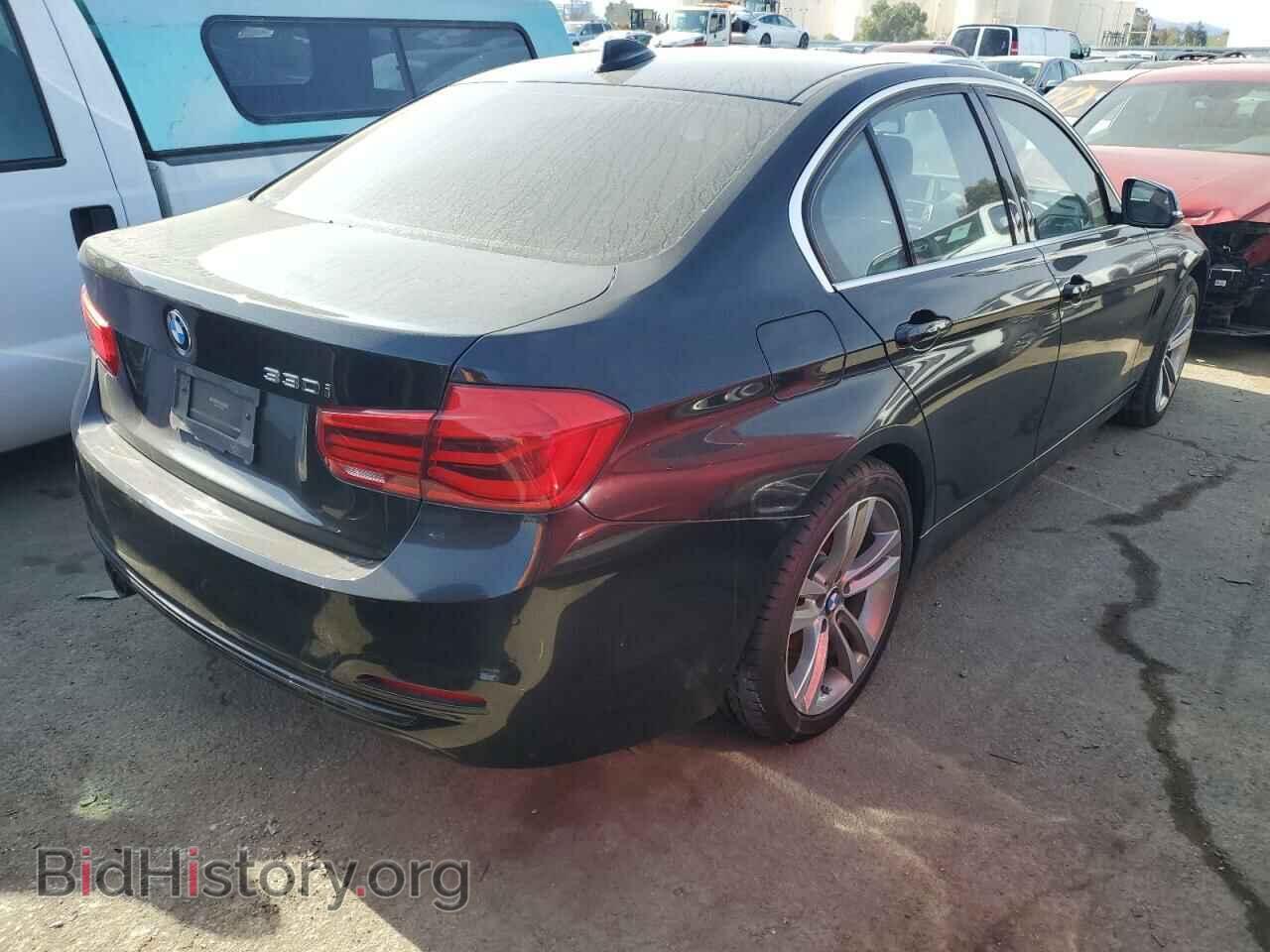 2018 BMW 3 SERIES - VIN: WBA8B9C54JEE83232 - Фото 3