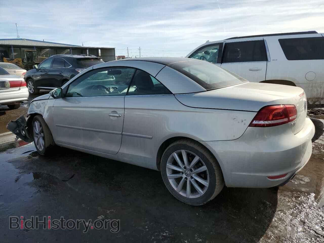 2012 VOLKSWAGEN EOS - VIN: WVWBW7AH7CV001805 - Фото 2