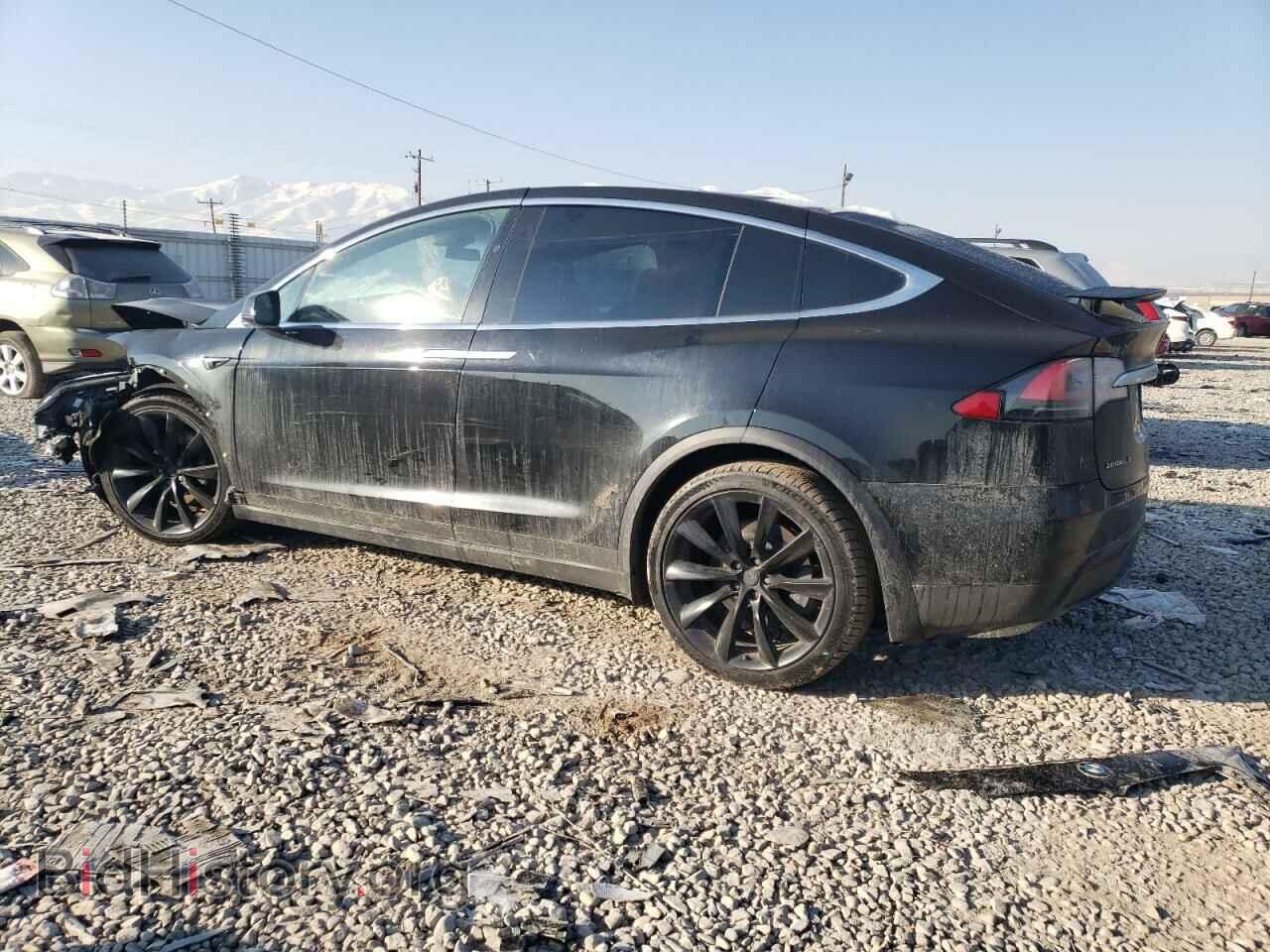 2017 TESLA MODEL X - VIN: 5YJXCAE21HF078984 - Фото 2
