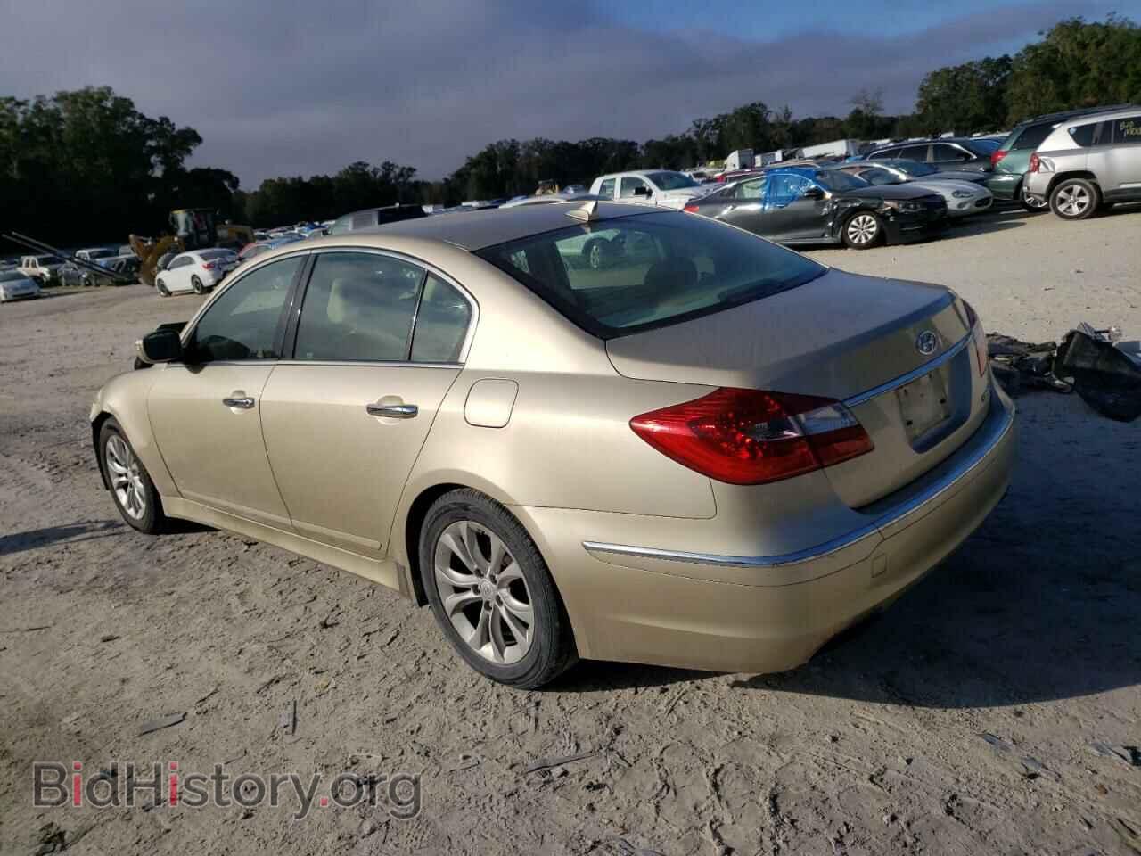 2012 HYUNDAI GENESIS - VIN: KMHGC4DD1CU205510 - Фото 2