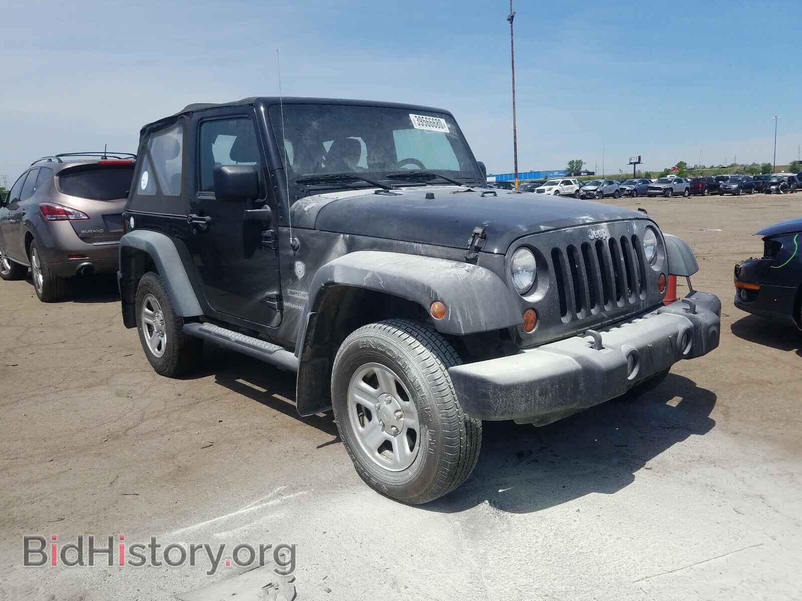 Фотография 1J4AA2D19BL527272 - JEEP WRANGLER 2011