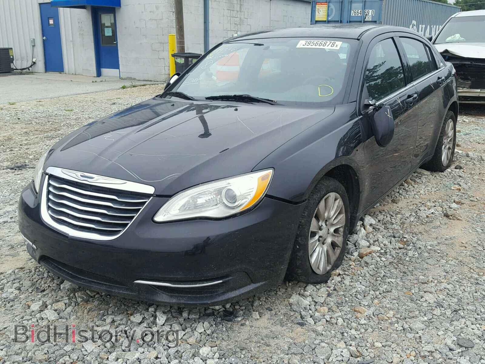 2013 CHRYSLER 200 - VIN: 1C3CCBAG6DN739396 - Фото 2