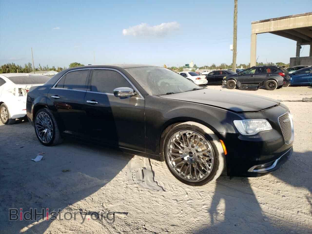 2019 CHRYSLER 300 - VIN: 2C3CCAEG3KH613359 - Фото 4