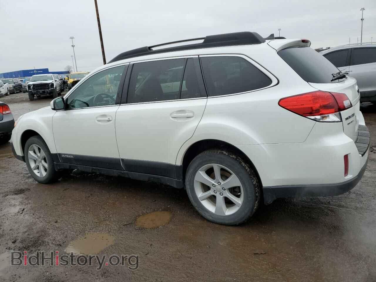 2014 SUBARU OUTBACK - VIN: 4S4BRBDC7E3311957 - Фото 2