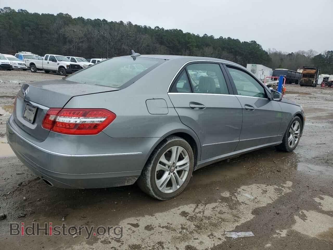2011 MERCEDES-BENZ E-CLASS - VIN: WDDHF5GB2BA289939 - Фото 3