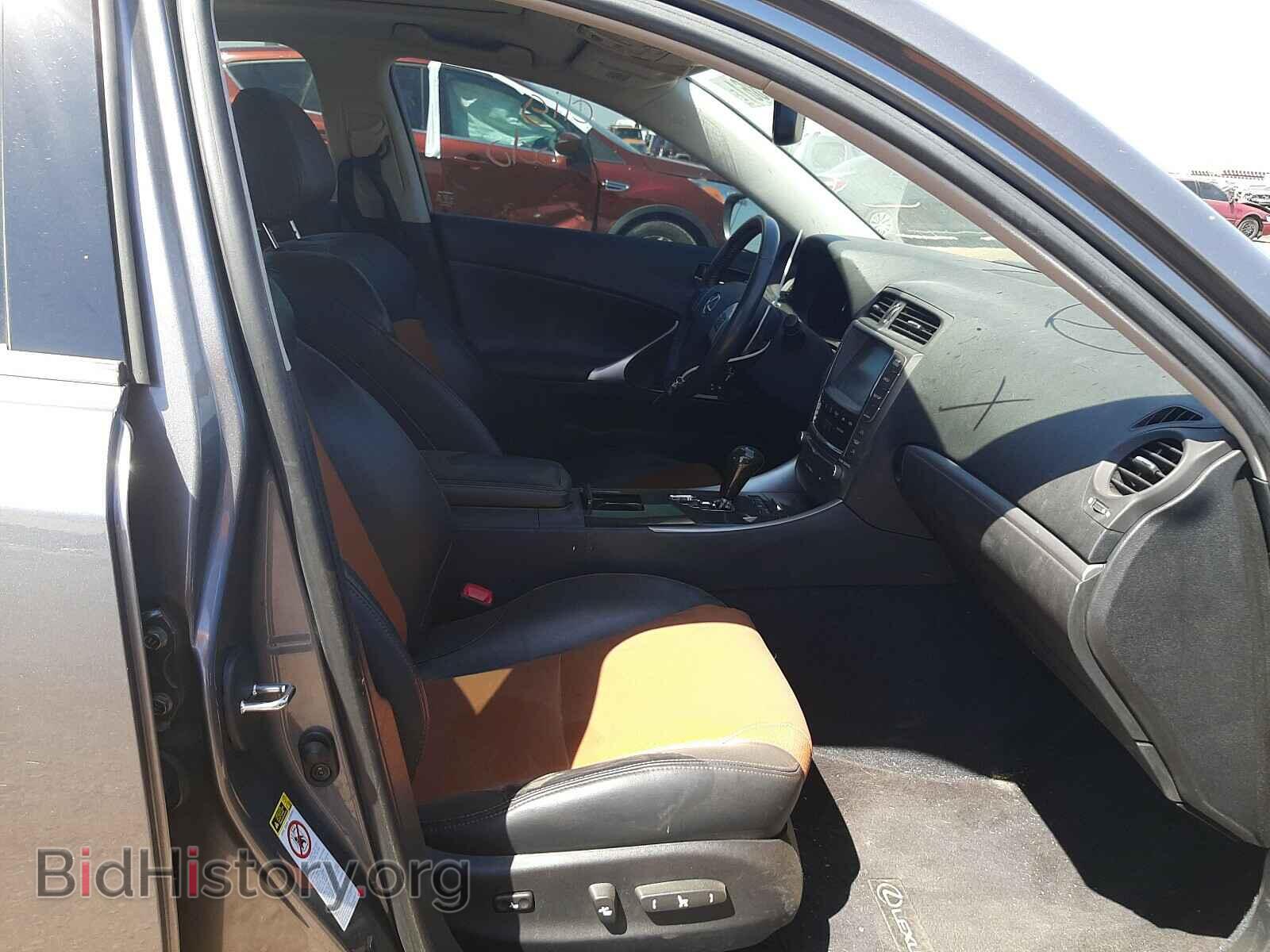 2013 LEXUS IS - VIN: JTHBF5C26D5190136 - Photo 5