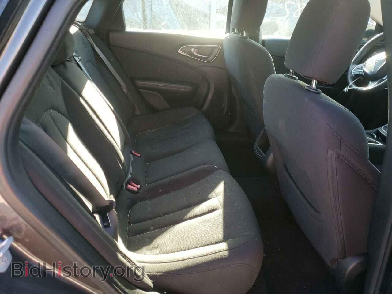 2015 CHRYSLER 200 - VIN: 1C3CCCABXFN574174 - Фото 6
