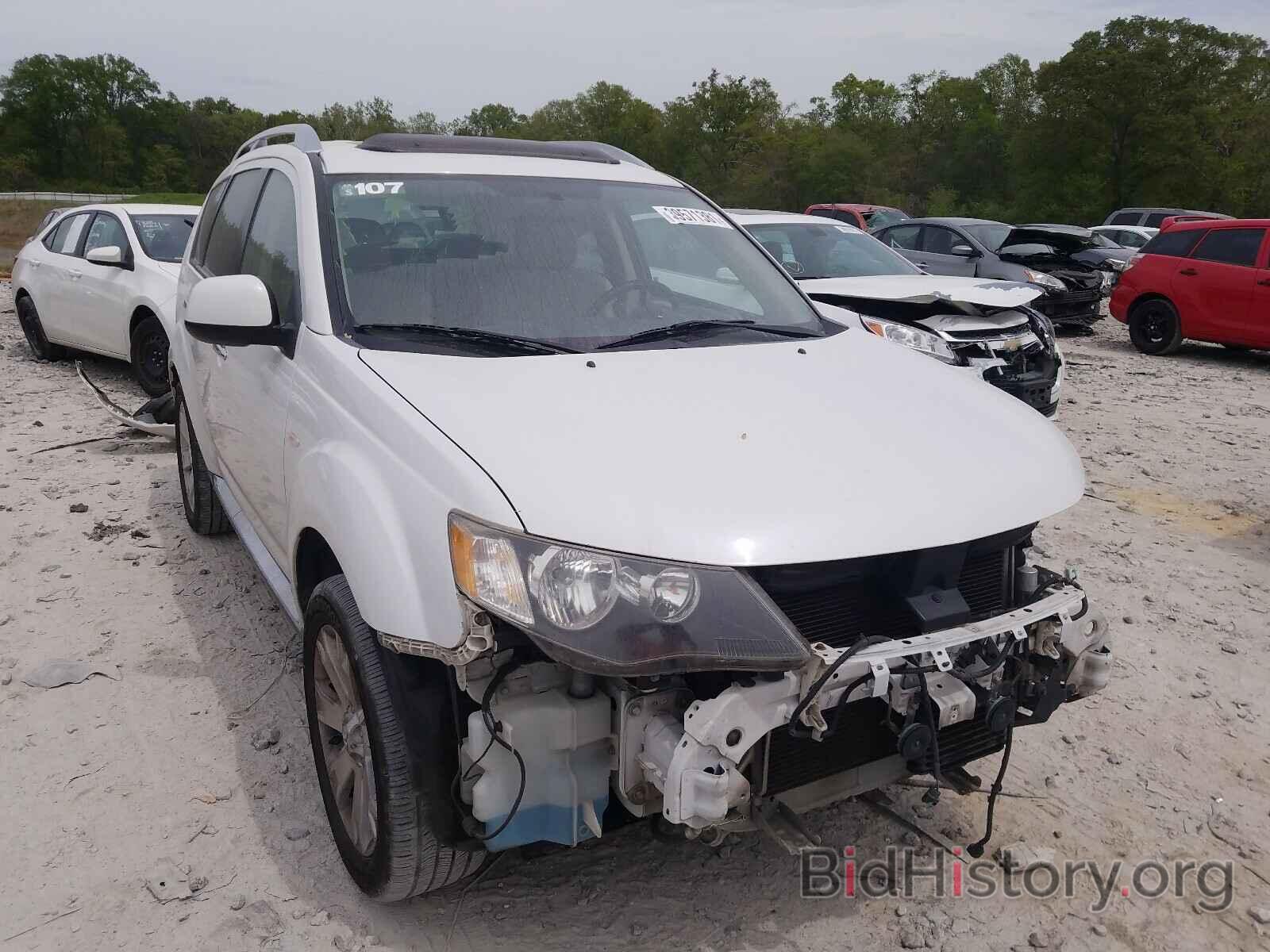 Photo JA4LS31W28Z015452 - MITSUBISHI OUTLANDER 2008