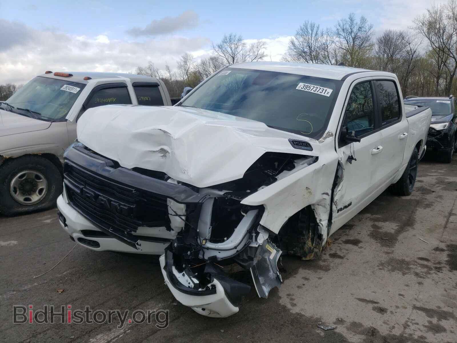 2021 RAM 1500 - VIN: 1C6SRFFT5MN678827 - Photo 2