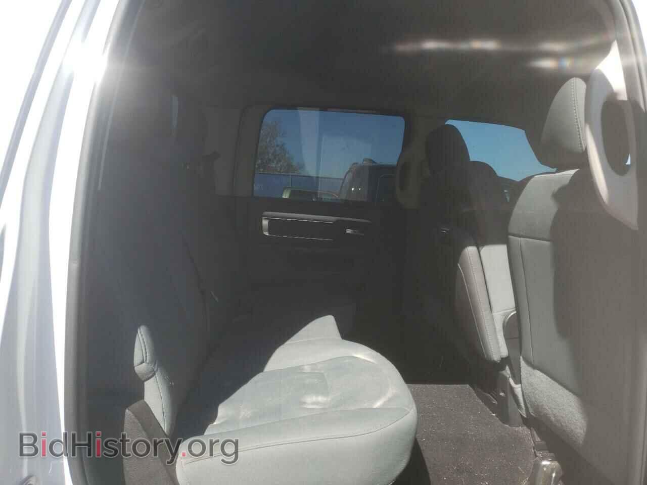 2019 RAM 1500 - VIN: 1C6RR7TT2KS690375 - Фото 10