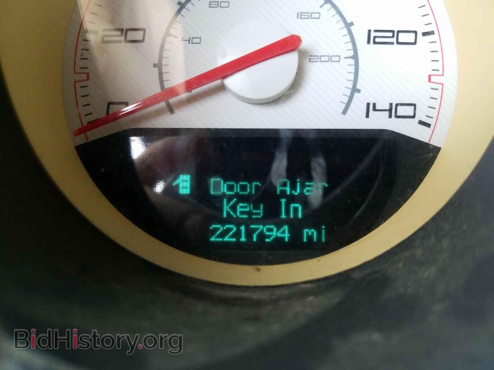 2014 DODGE CHALLENGER - VIN: 2C3CDYAG8EH111611 - Photo 8
