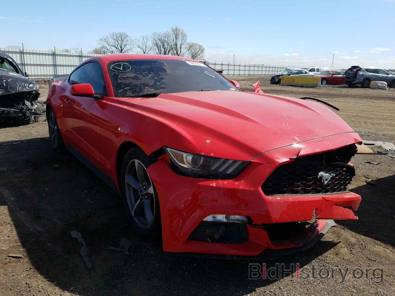 Photo 1FA6P8AM4F5346527 - FORD MUSTANG 2015