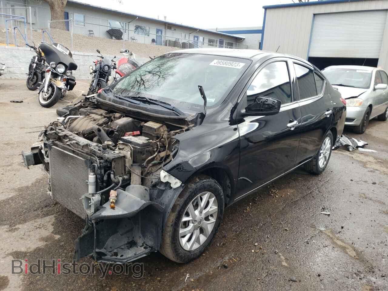 Photo 3N1CN7AP1JL856479 - NISSAN VERSA 2018