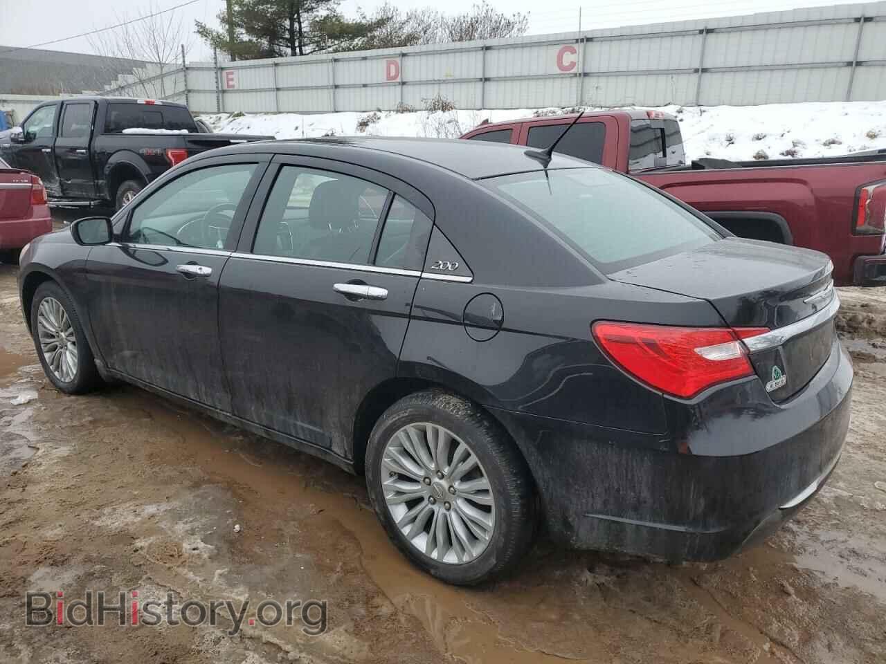 2012 CHRYSLER 200 - VIN: 1C3CCBCG1CN245944 - Фото 2