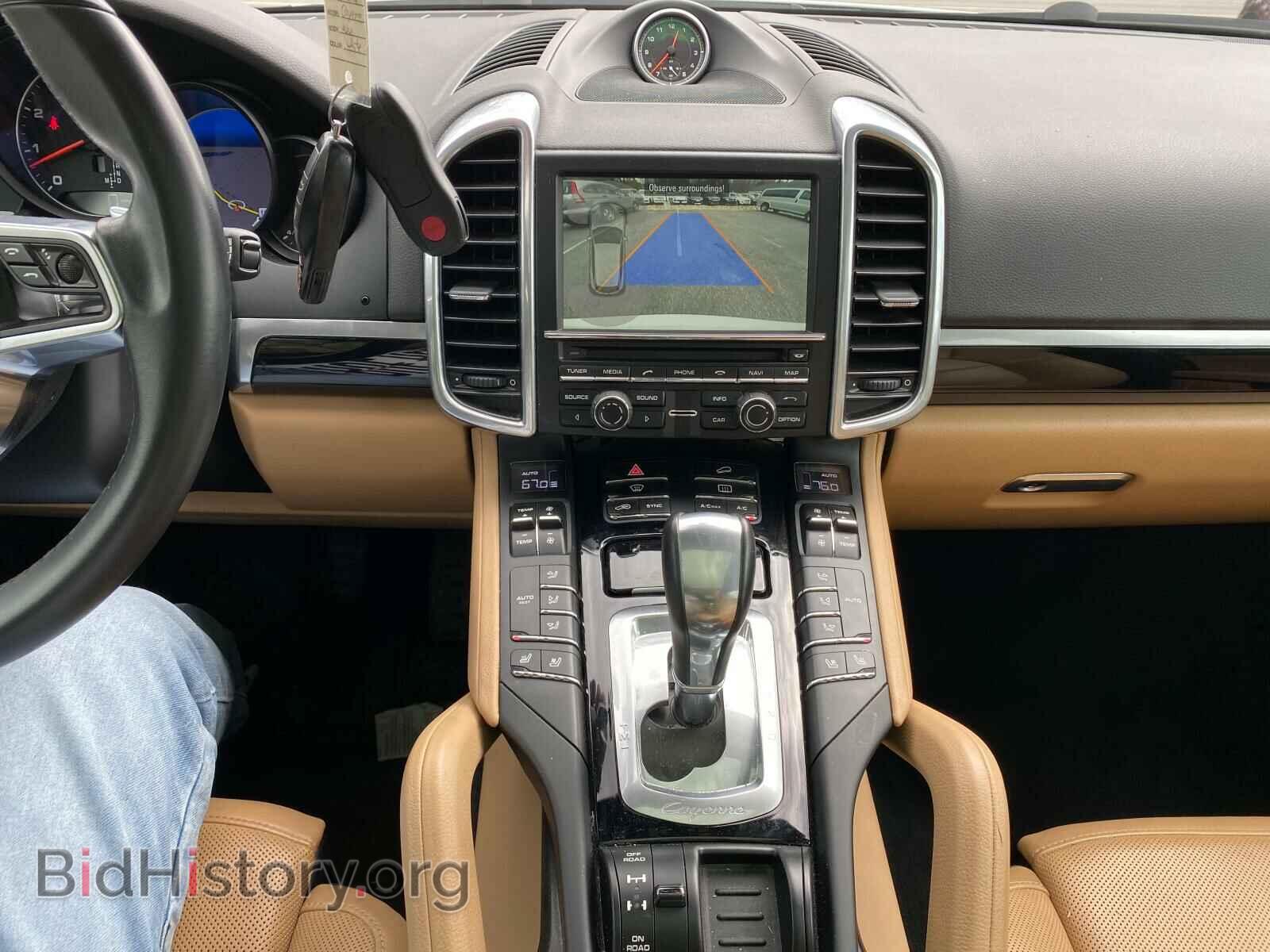 2016 PORSCHE CAYENNE - VIN: WP1AA2A24GLA08686 - Фото 10