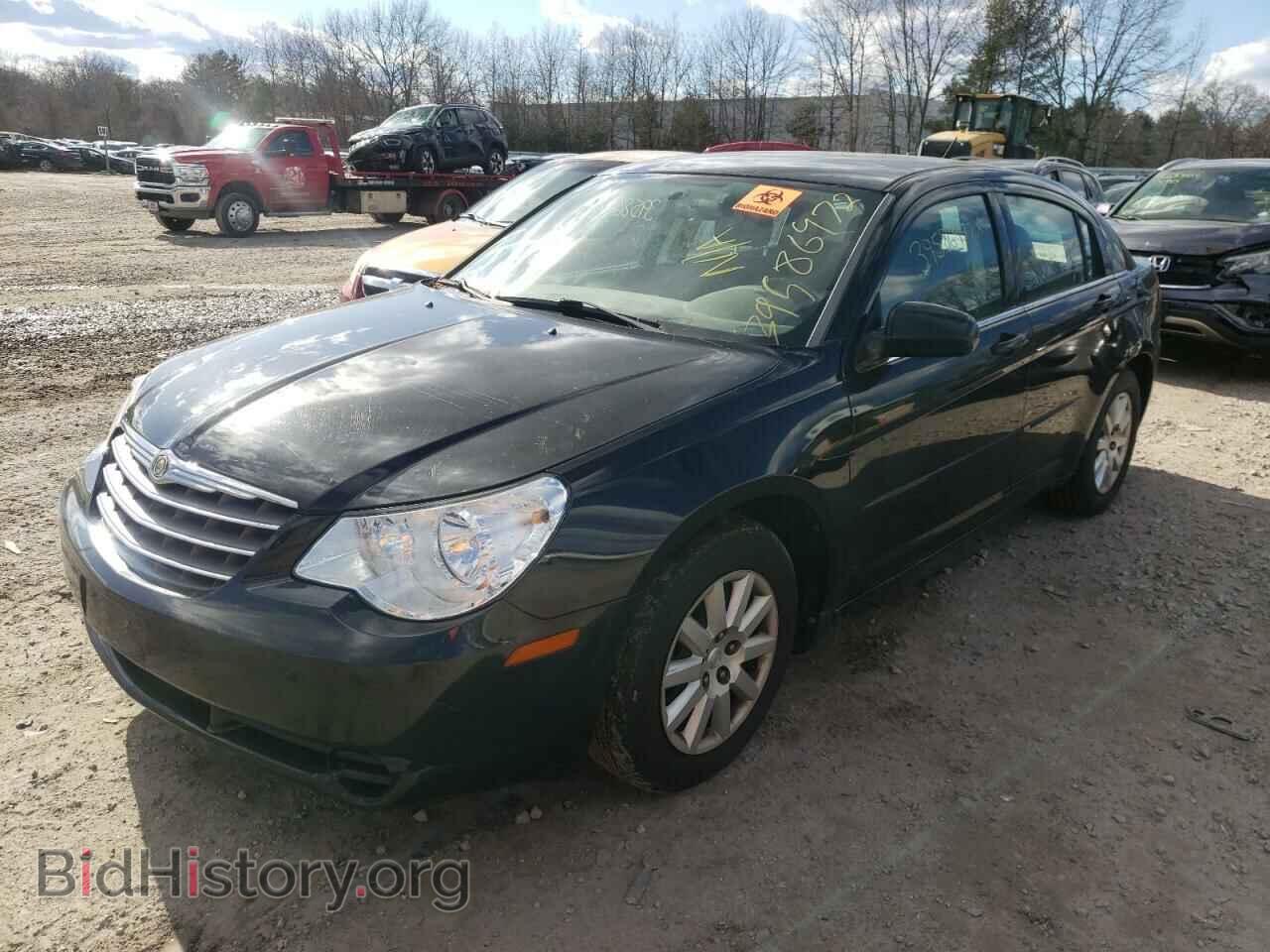 2010 CHRYSLER SEBRING - VIN: 1C3CC4FB3AN194889 - Фото 2