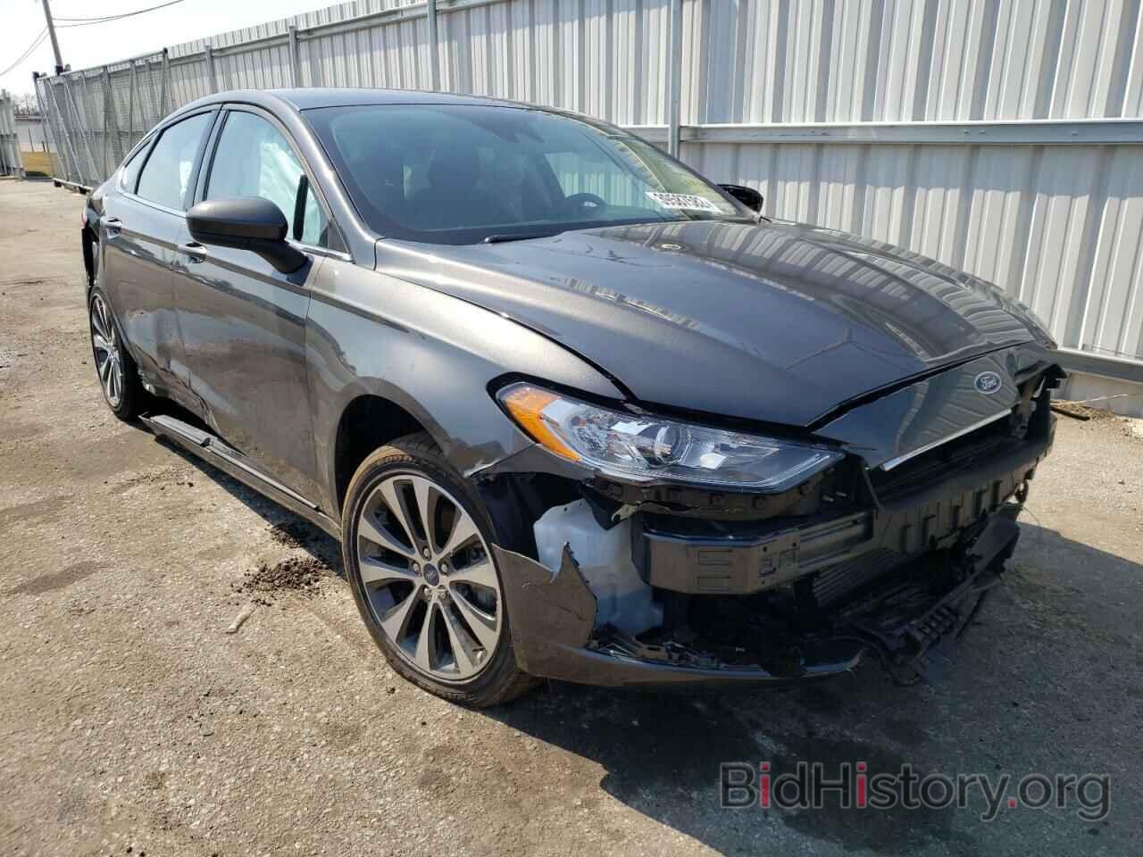 Photo 3FA6P0T90LR252437 - FORD FUSION 2020