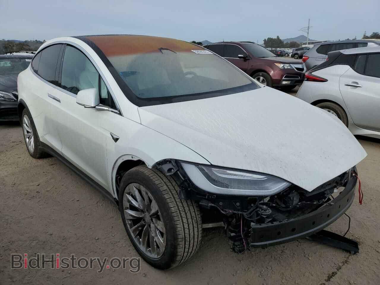 2017 TESLA MODEL X - VIN: 5YJXCBE20HF064452 - Photo 4