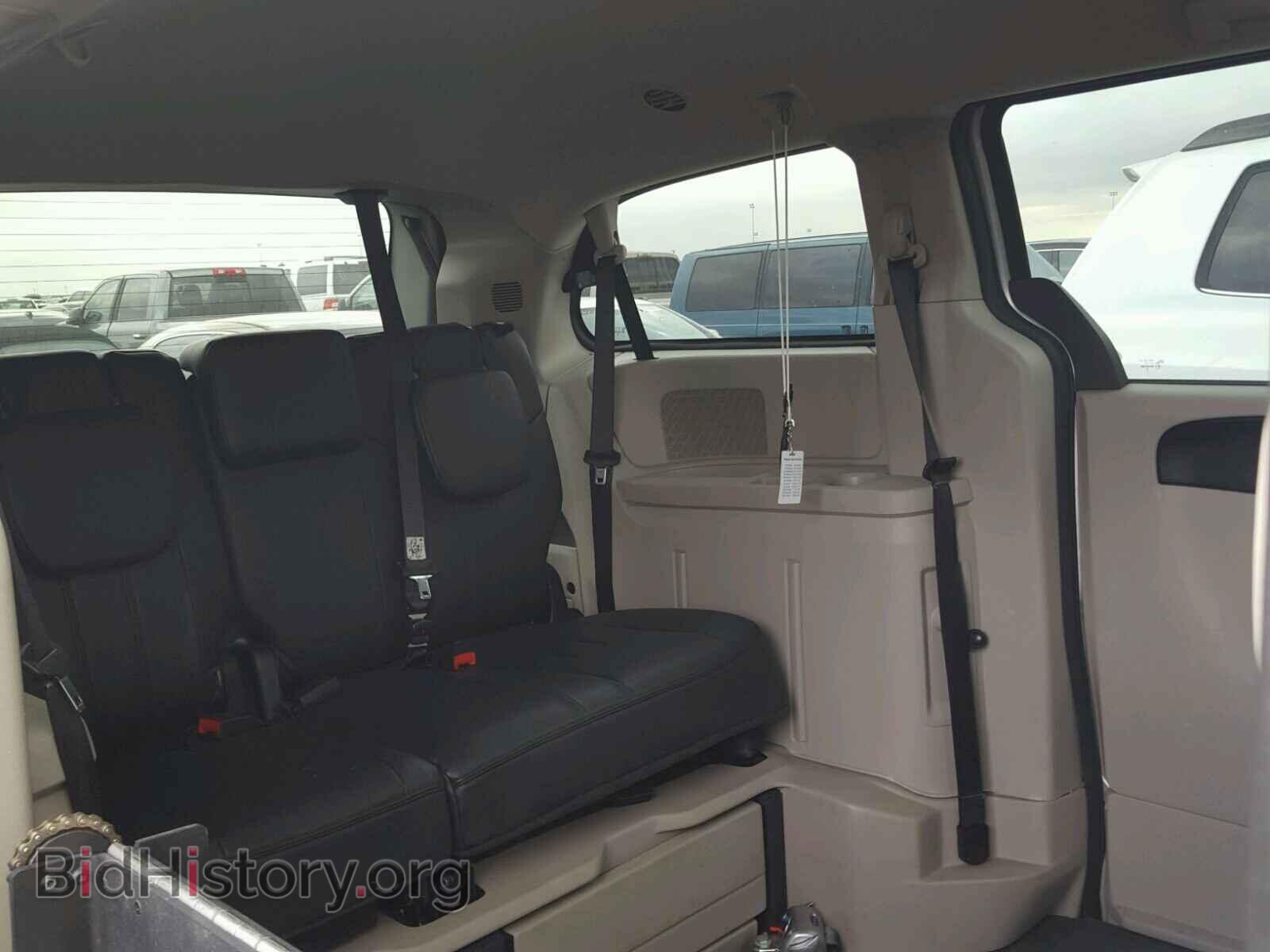 2012 DODGE CARAVAN - VIN: 2C4RDGCG2CR138565 - Фото 2