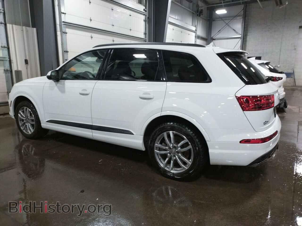 2017 AUDI Q7 - VIN: WA1VAAF76HD039834 - Фото 2