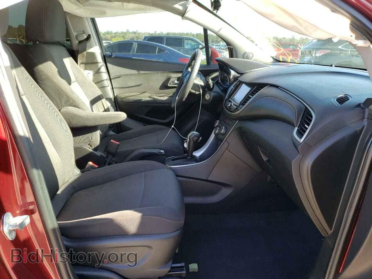 2017 CHEVROLET TRAX - VIN: 3GNCJLSB2HL143354 - Фото 5